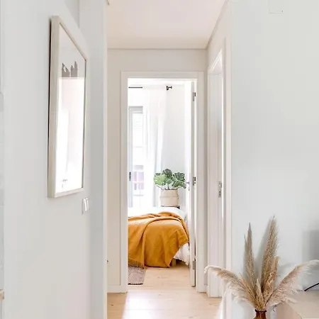 Apartment Casa Boma - Modern & Luminous With Balcony - Alcantara I Lisbon