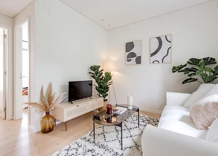 Casa Boma - Modern & Luminous With Balcony - Alcantara I Lisboa