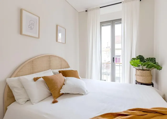 Casa Boma - Modern & Luminous With Balcony - Alcantara I * Lisboa
